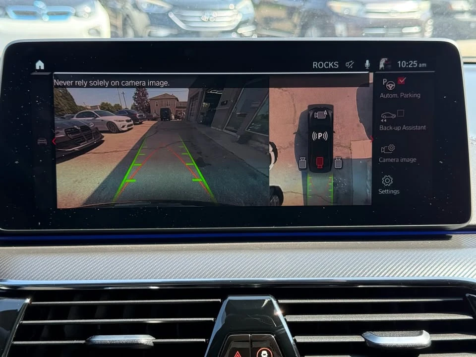 BMW M5 COMPETITION, Bowers & Wilkins, HUD, ЦЕНА до БГ, снимка 9 - Автомобили и джипове - 56131398