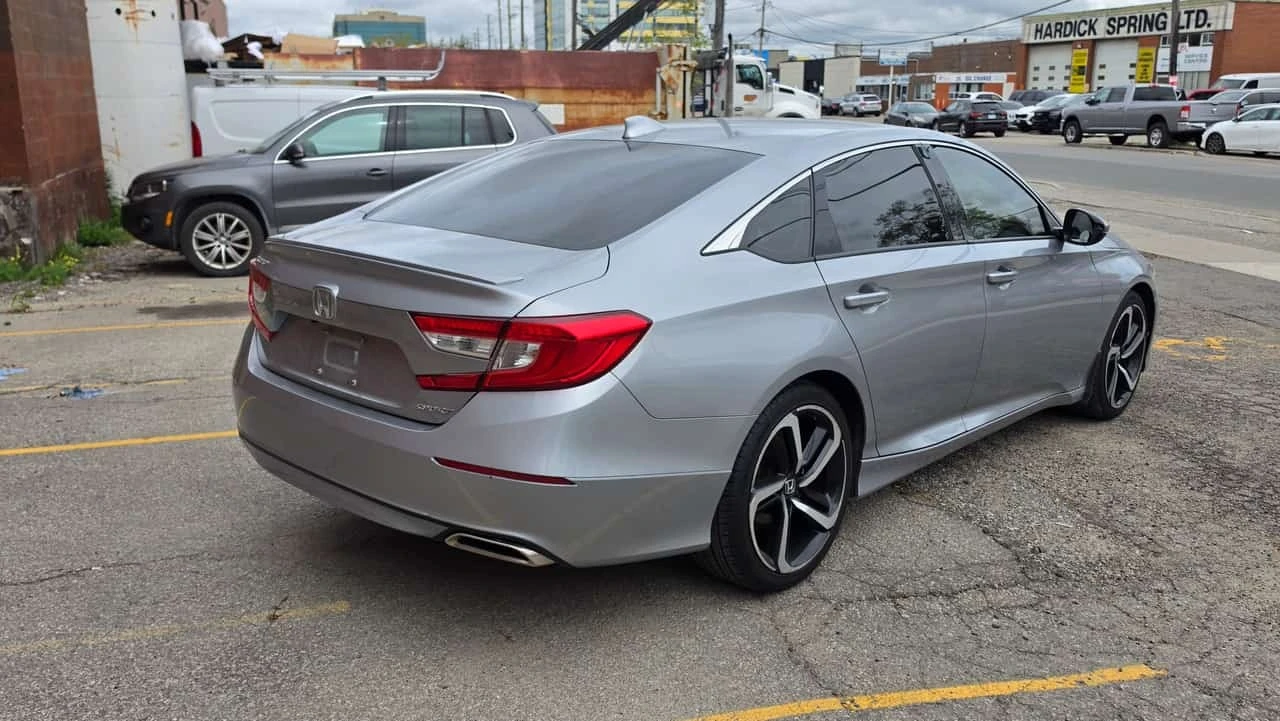 Honda Accord * Sport CVT * CARFAX * ОПЦИЯ ЗА ФИНАНСИРАНЕ , снимка 16 - Автомобили и джипове - 56161184