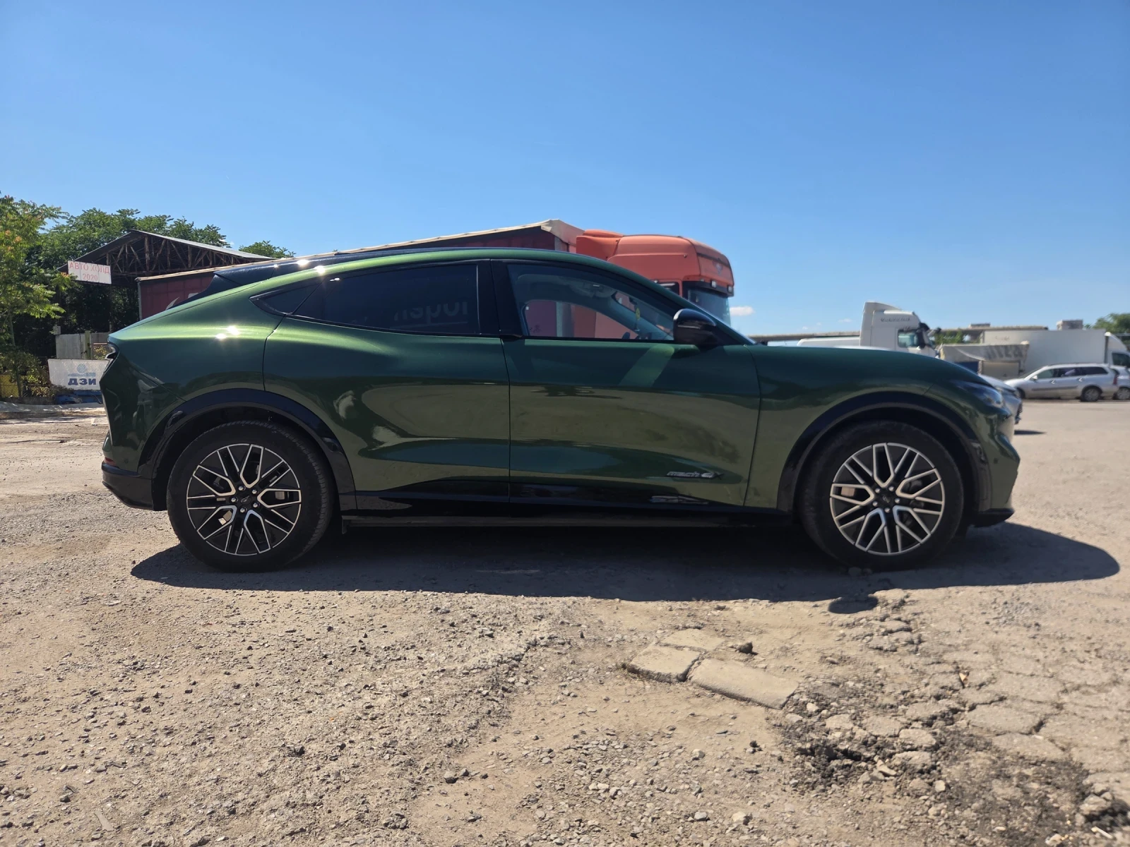 Ford Mustang Mach-E Premium Extended Range AWD, снимка 6 - Автомобили и джипове - 56185950