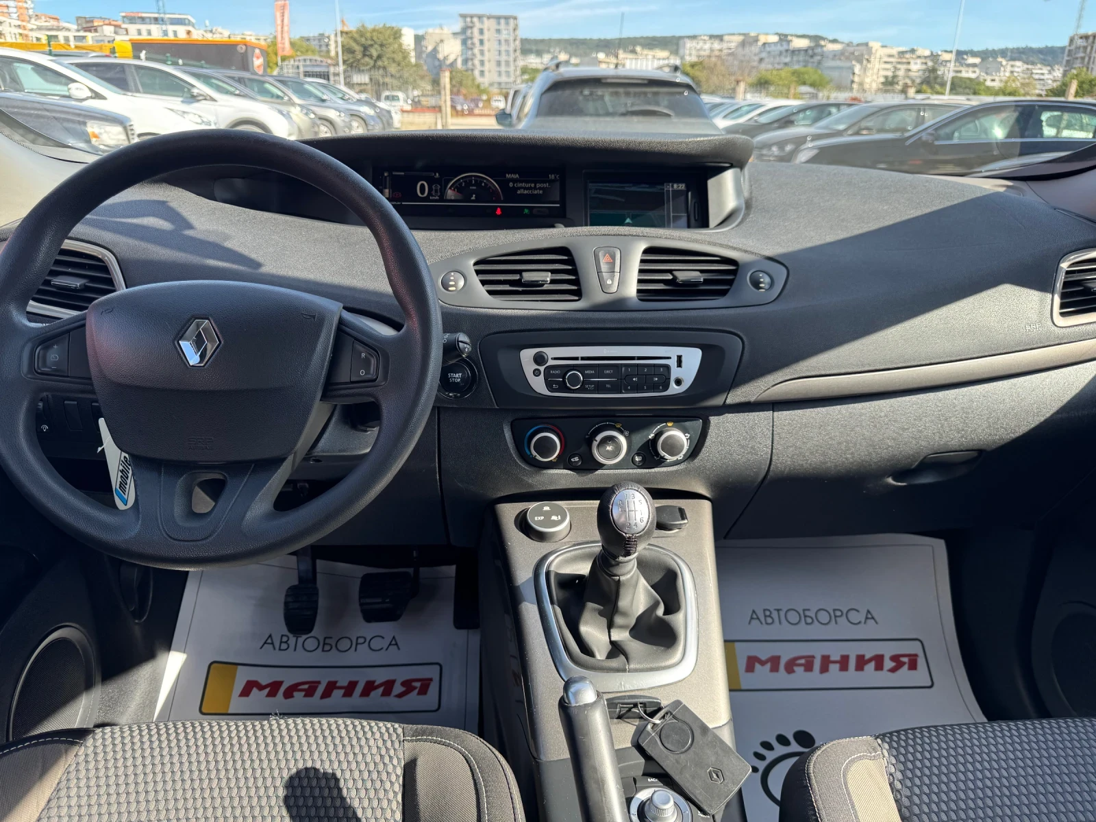 Renault Scenic X-MOD  1.5 dci, снимка 10 - Автомобили и джипове - 56210298