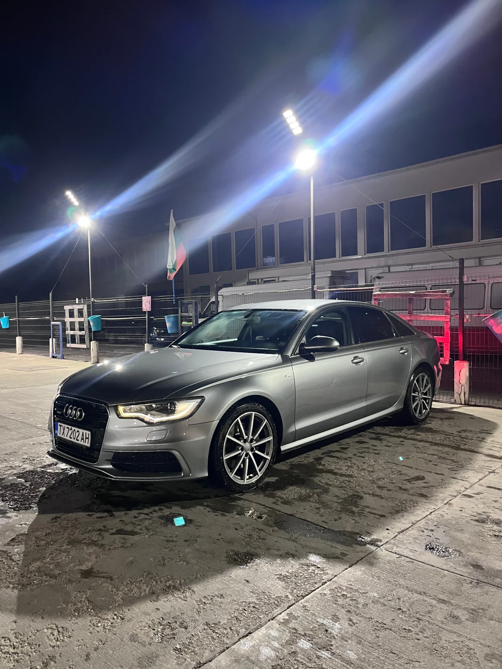 Audi A6 3.0 / РЕАЛНИ КМ , снимка 2 - Автомобили и джипове - 56275459