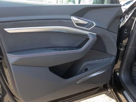 Audi Q8 e-tron 50SportB 3x S-Line Matrix DIST 360 PANO AIR, снимка 14