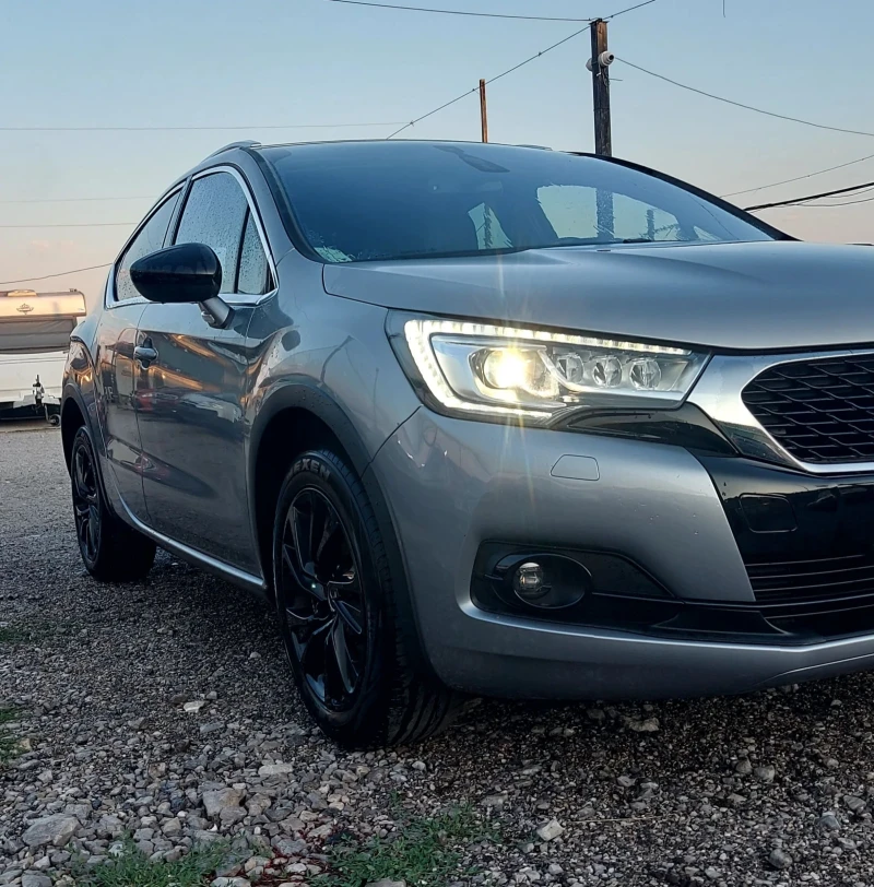 Citroen DS 4 Crossback 1.6i/165кс/Бензин/Автомат/LED/Нави/Камера/Лизинг , снимка 6 - Автомобили и джипове - 50866532