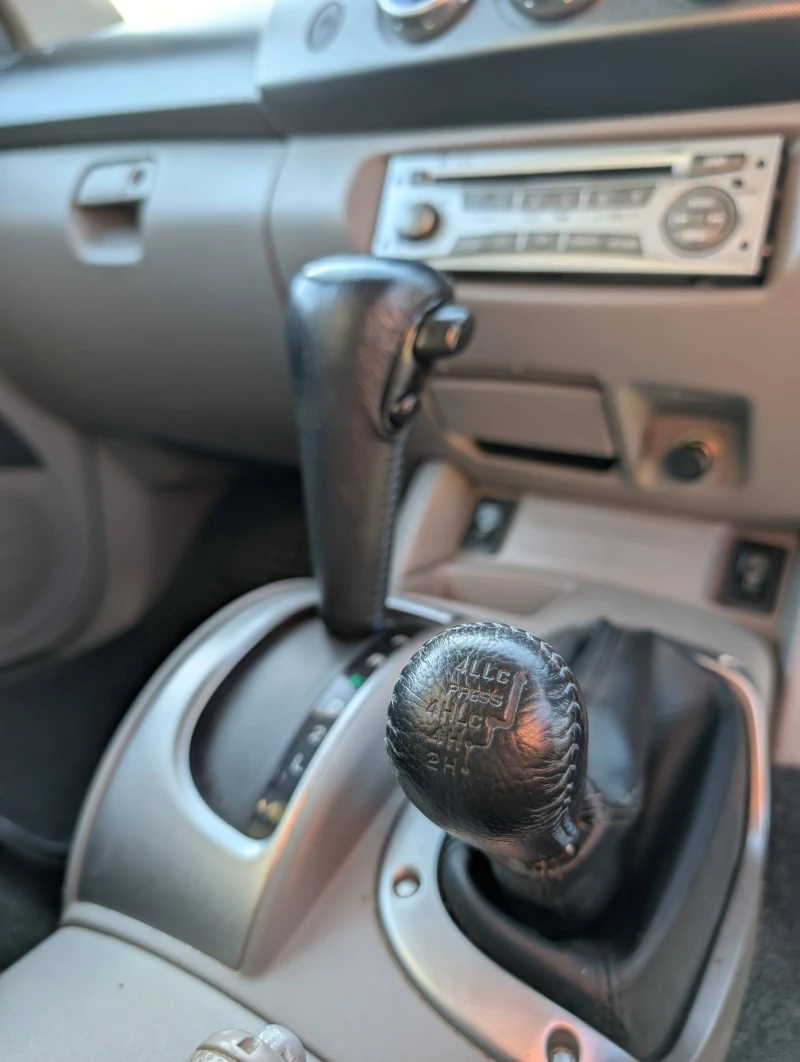 Mitsubishi L200 2.5 DI-D Diamond 4x4 Off-Road, снимка 5 - Автомобили и джипове - 52268477