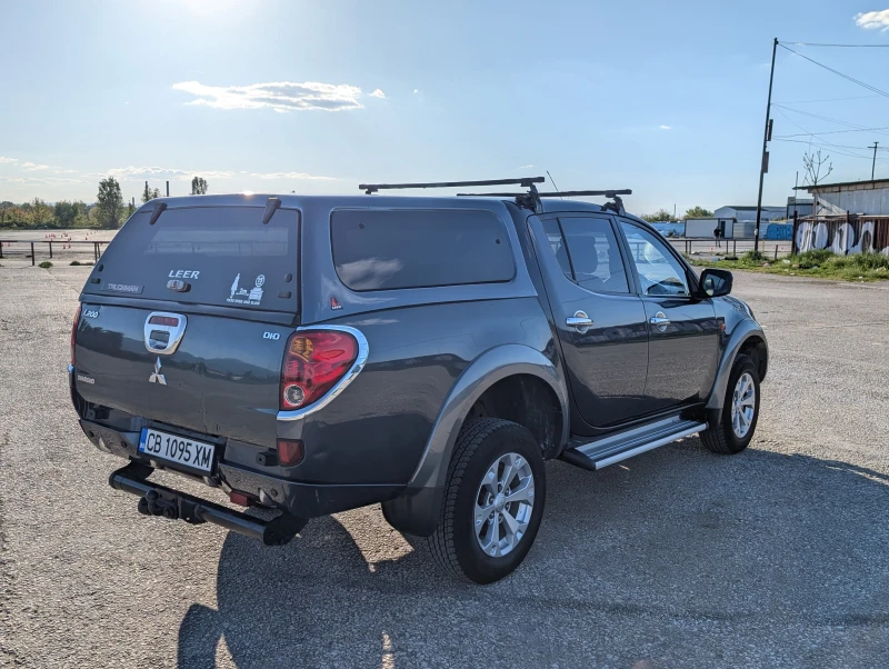 Mitsubishi L200 2.5 DI-D Diamond 4x4 Off-Road, снимка 9 - Автомобили и джипове - 52268477