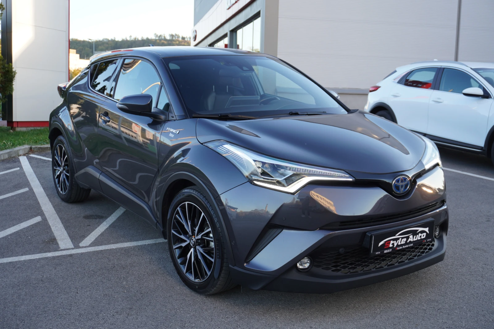 Toyota C-HR HYBRID-EXCLUSIVE/DYNAMIC LED/FULL* 90.000km* ГАРАН - изображение 7