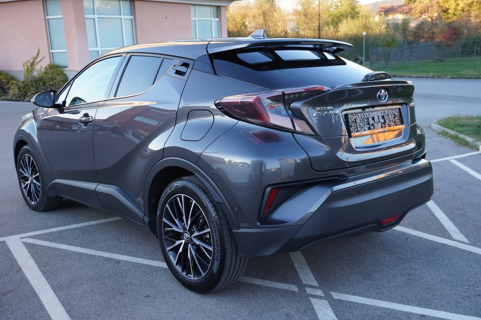 Toyota C-HR HYBRID-EXCLUSIVE/DYNAMIC LED/FULL* 90.000km* ГАРАН - изображение 3