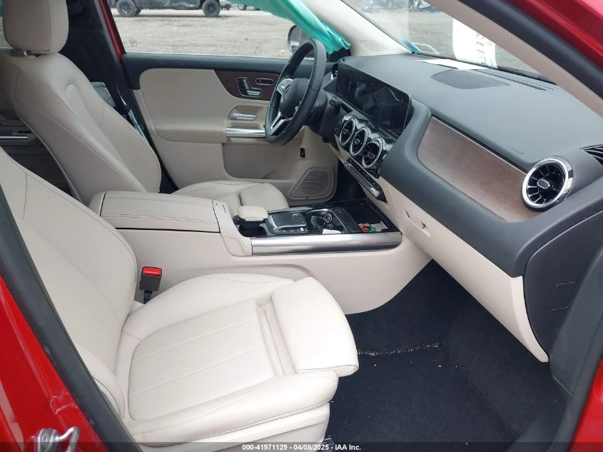 Mercedes-Benz GLA 250 4MATIC - изображение 9