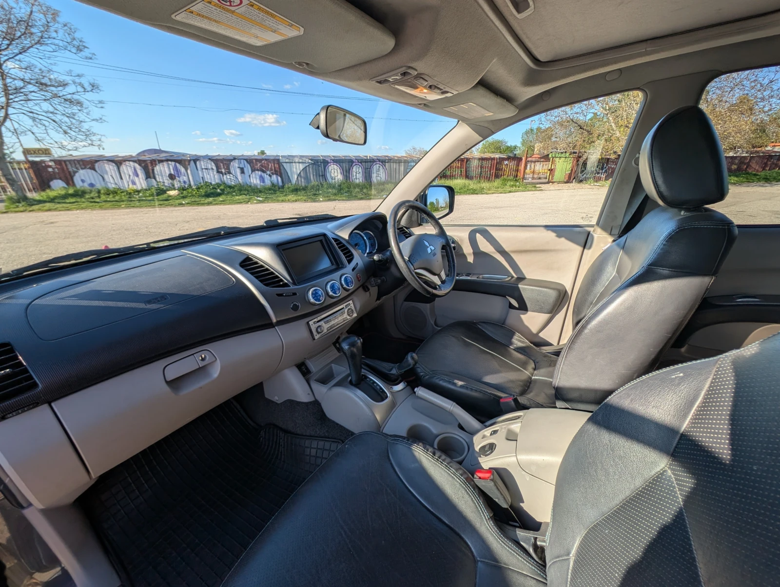 Mitsubishi L200 2.5 DI-D Diamond 4x4 Off-Road | Mobile.bg   12