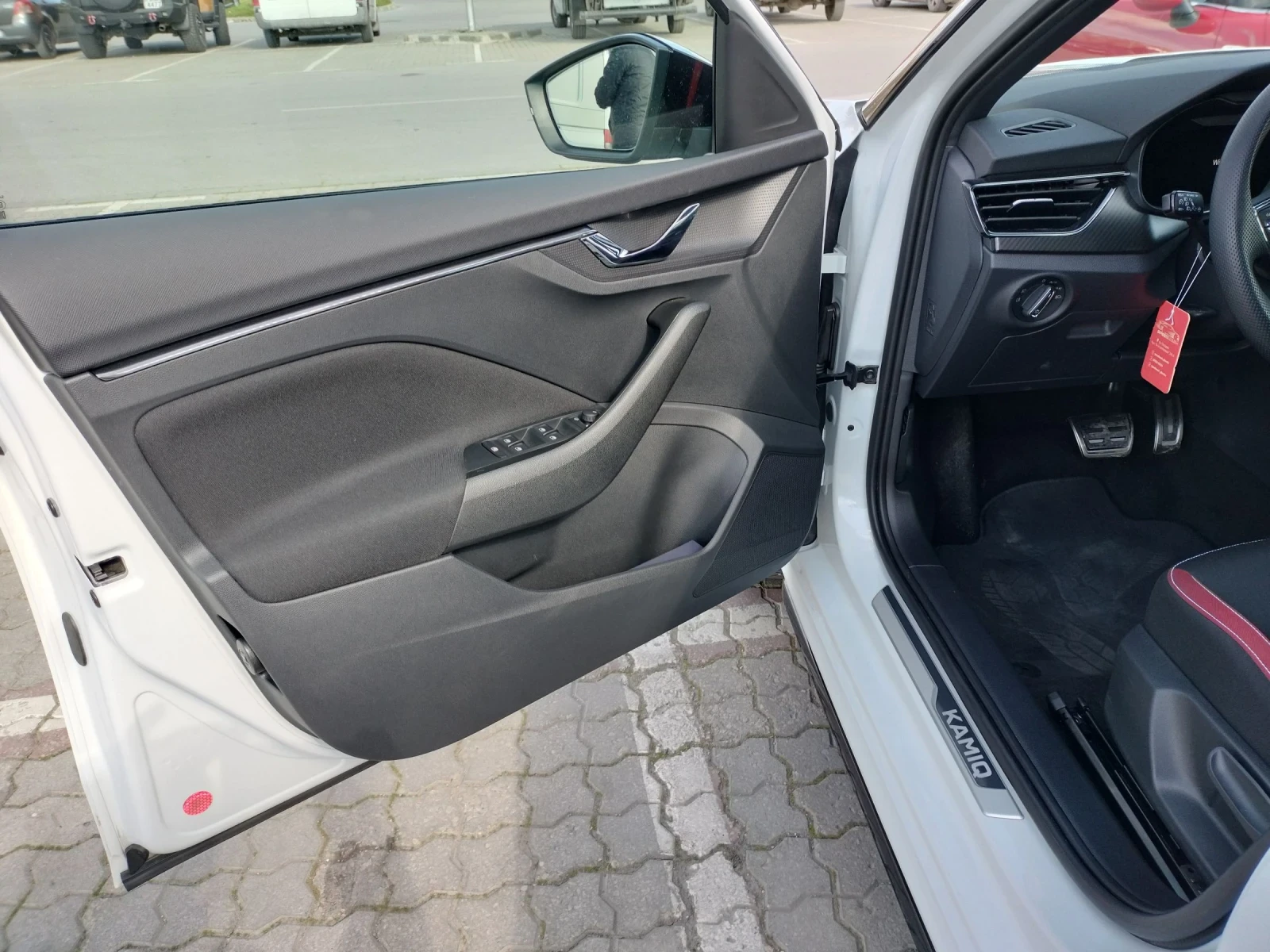 Skoda Kamiq Monte Carlo 9450км НОВ, снимка 11 - Автомобили и джипове - 53767695