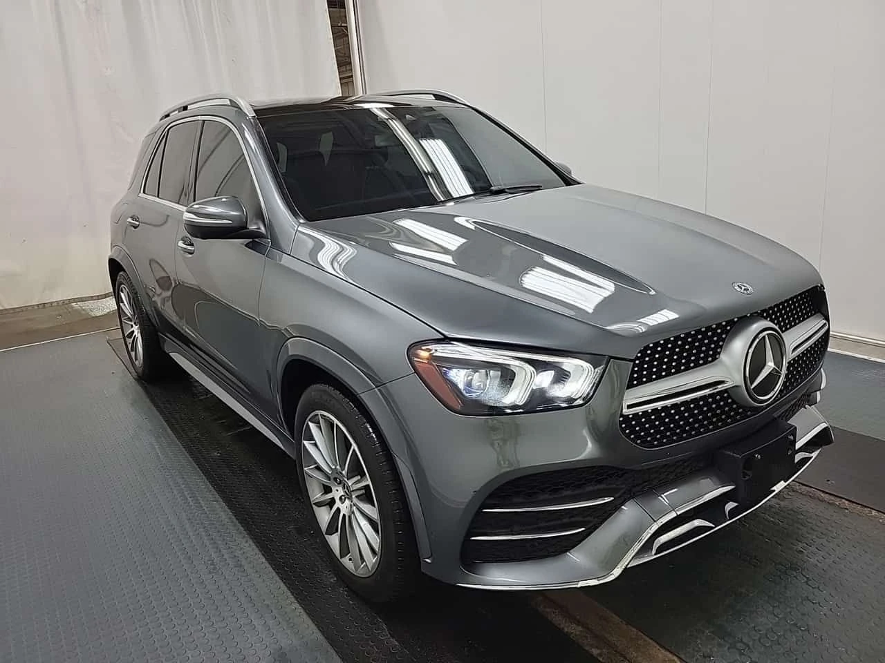 Mercedes-Benz GLE 350 CARFAX, снимка 2 - Автомобили и джипове - 53893840