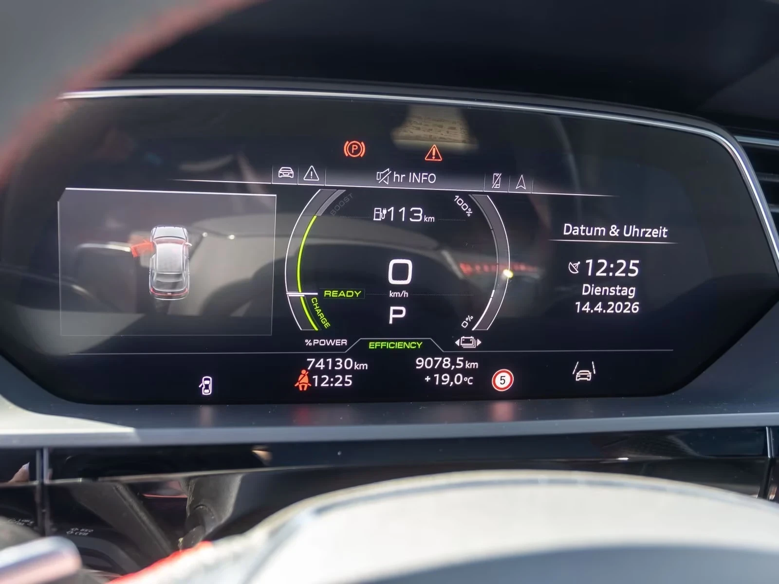 Audi Q8 e-tron 50SportB 3x S-Line Matrix DIST 360 PANO AIR, снимка 10 - Автомобили и джипове - 54476640