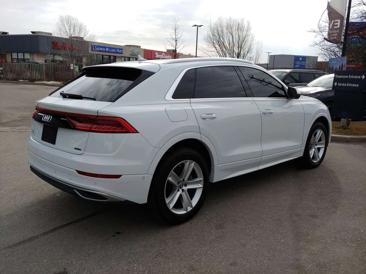 Audi Q8 * Premium * CARFAX * ���� �� �� | Mobile.bg � ����������� 8