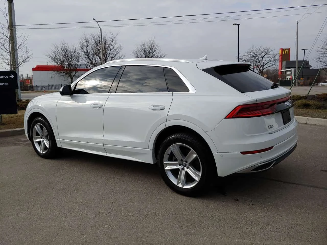 Audi Q8 * Premium * CARFAX * ���� �� �� | Mobile.bg � ����������� 6