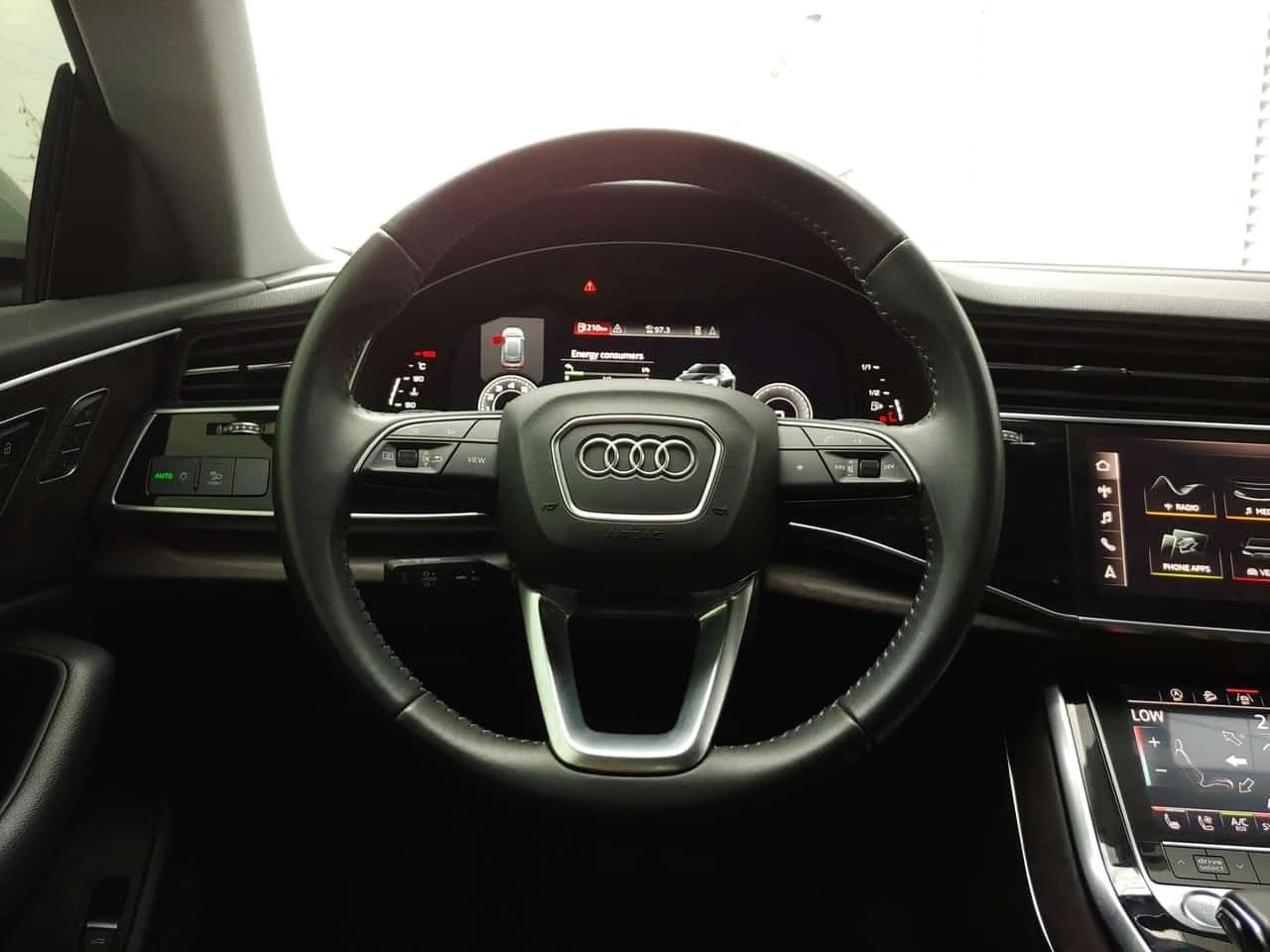 Audi Q8 * Premium * CARFAX * ���� �� �� | Mobile.bg � ����������� 17