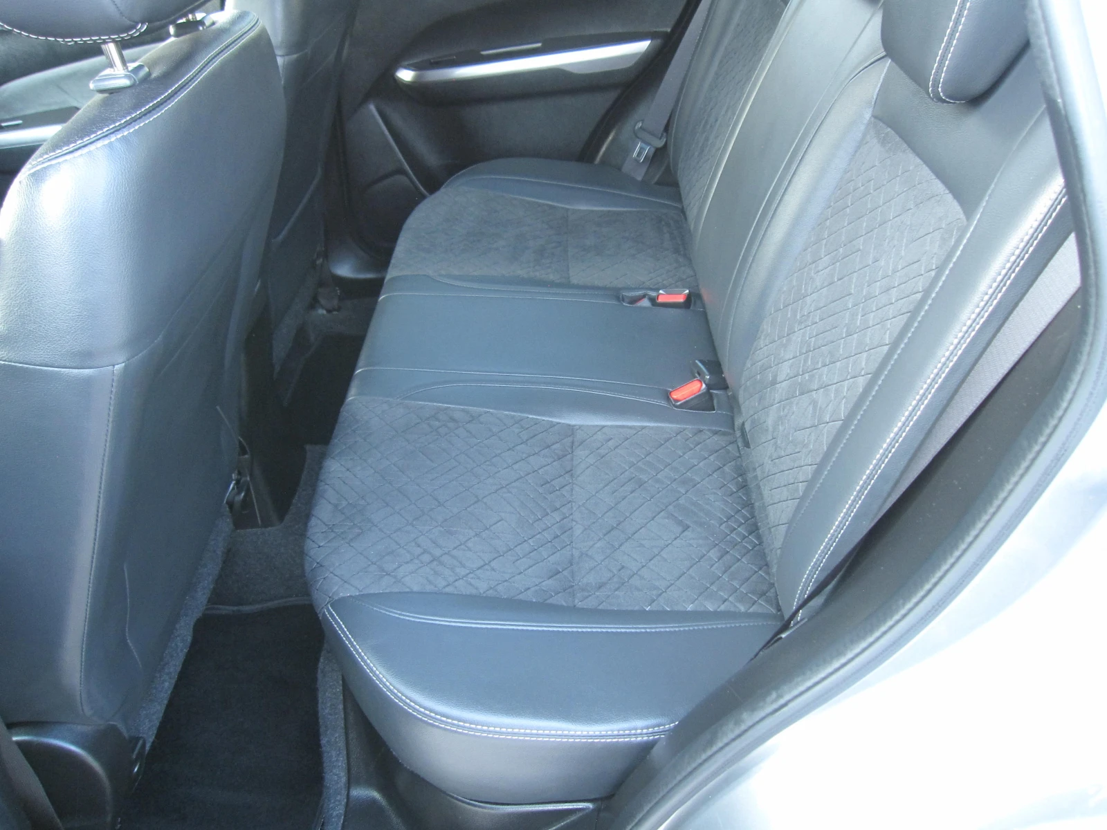 Suzuki Vitara LUX, 1, 4-Автомат, 4х4, FULL-Екстри, снимка 14 - Автомобили и джипове - 55598218