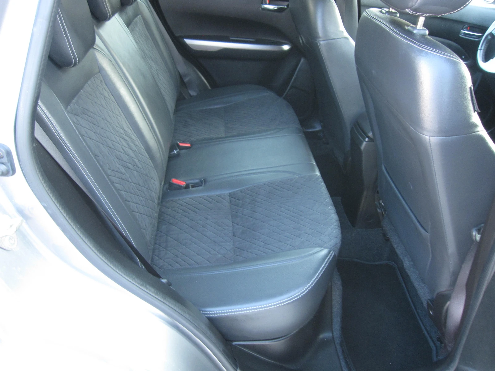 Suzuki Vitara LUX, 1, 4-Автомат, 4х4, FULL-Екстри, снимка 15 - Автомобили и джипове - 55598218