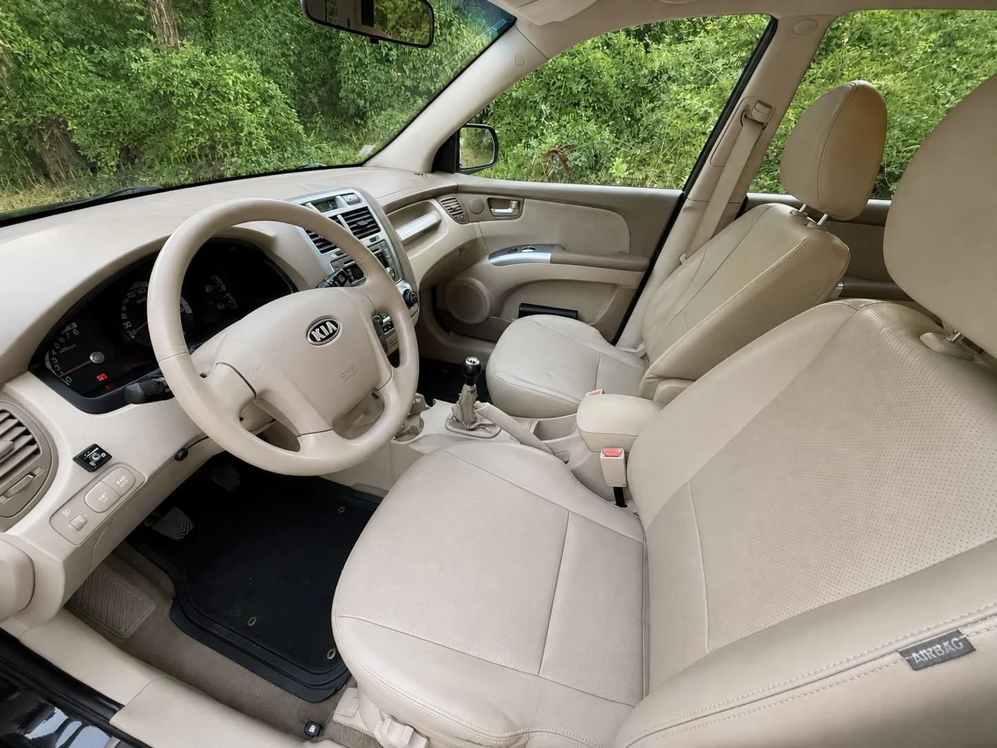 Kia Sportage, снимка 14 - Автомобили и джипове - 55689207