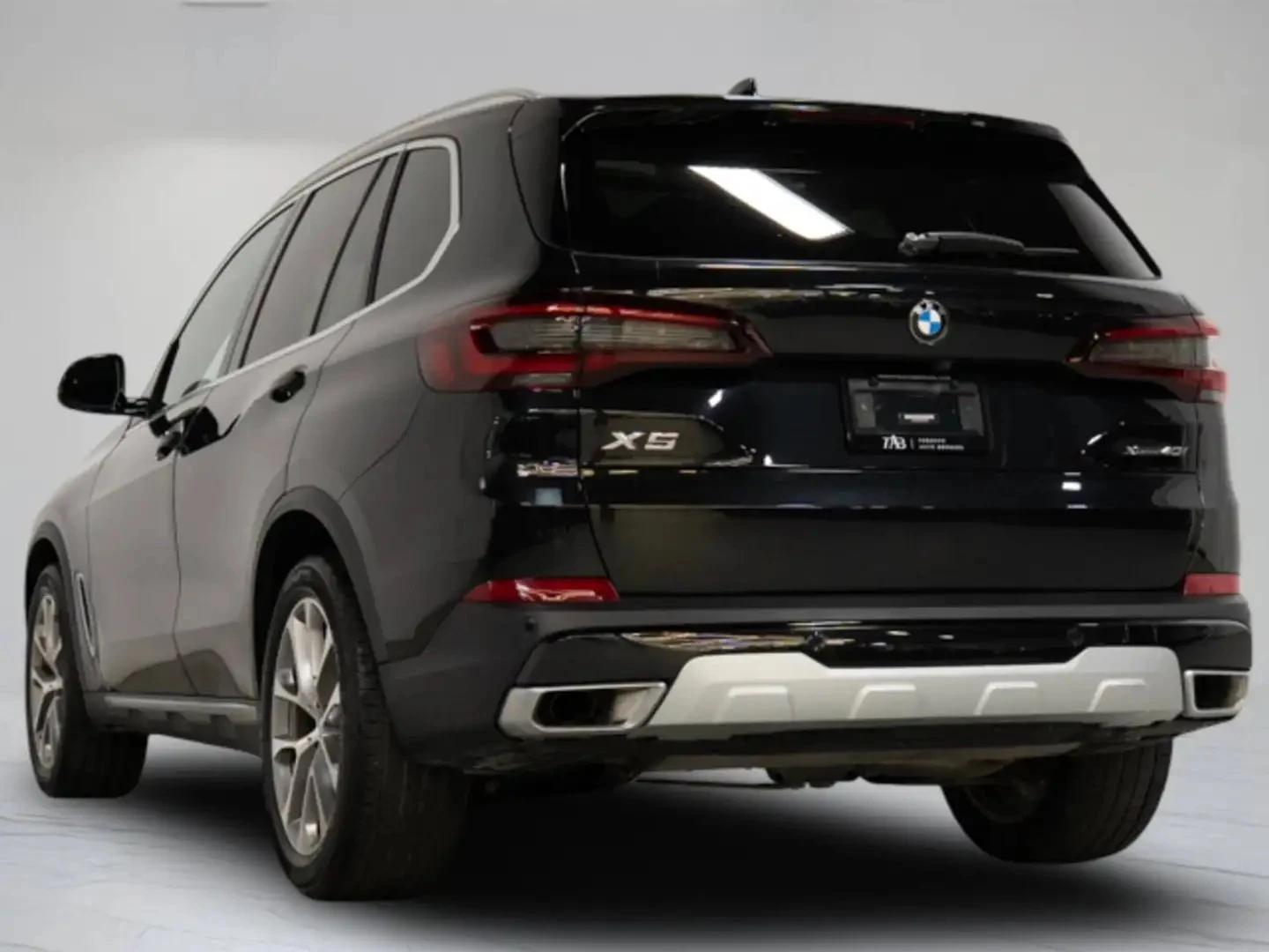 BMW X5 xDrive40i Premium ЦЕНА ДО БЪЛГАРИЯ АВТОКРЕДИТ, снимка 4 - Автомобили и джипове - 55728547
