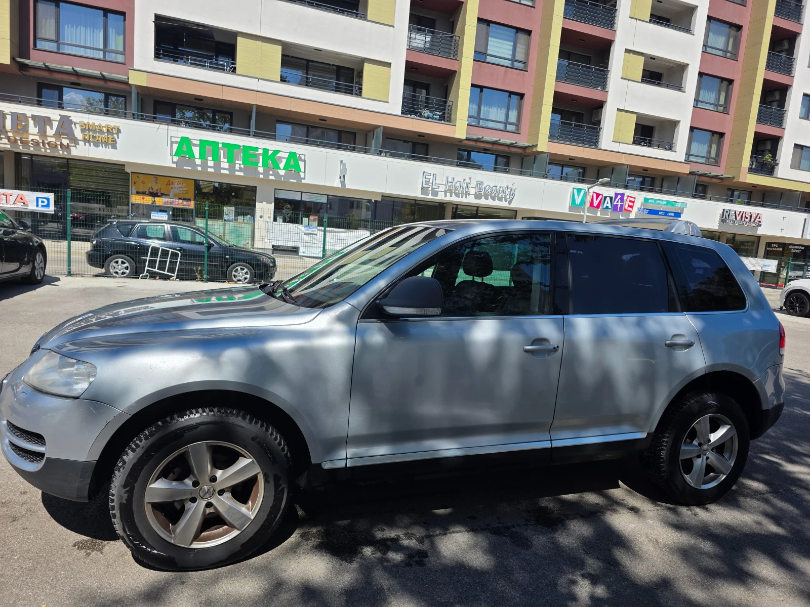 VW Touareg 2.5, снимка 3 - Автомобили и джипове - 55988223