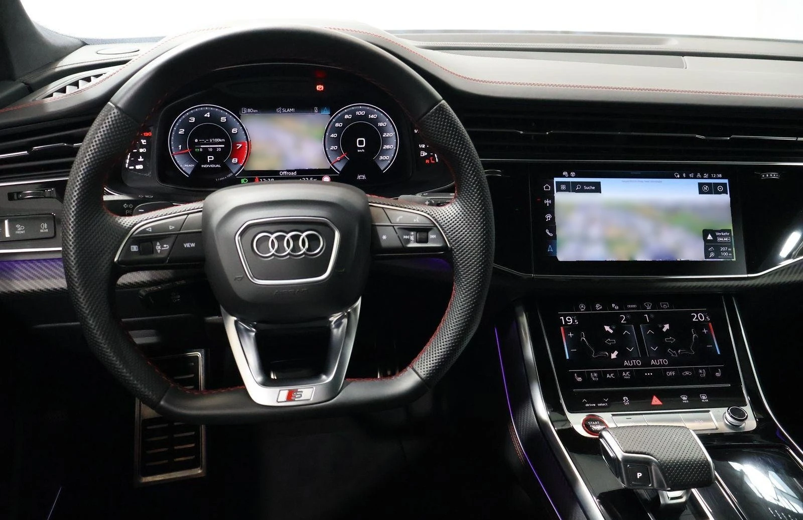 Audi SQ8 FACELIFT / BLAC OPTIC / CARBON / EXCLUSIVE/ MATRIX, снимка 10 - Автомобили и джипове - 56068516