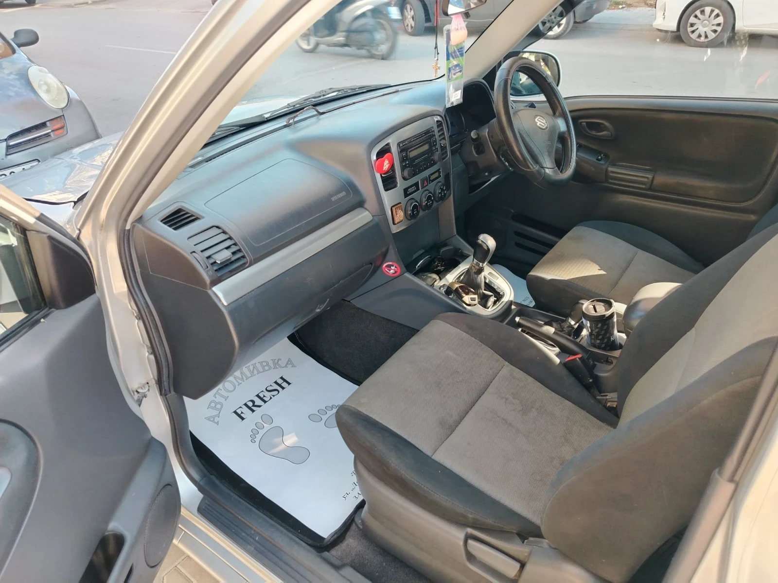 Suzuki Grand vitara, снимка 7 - Автомобили и джипове - 56077340