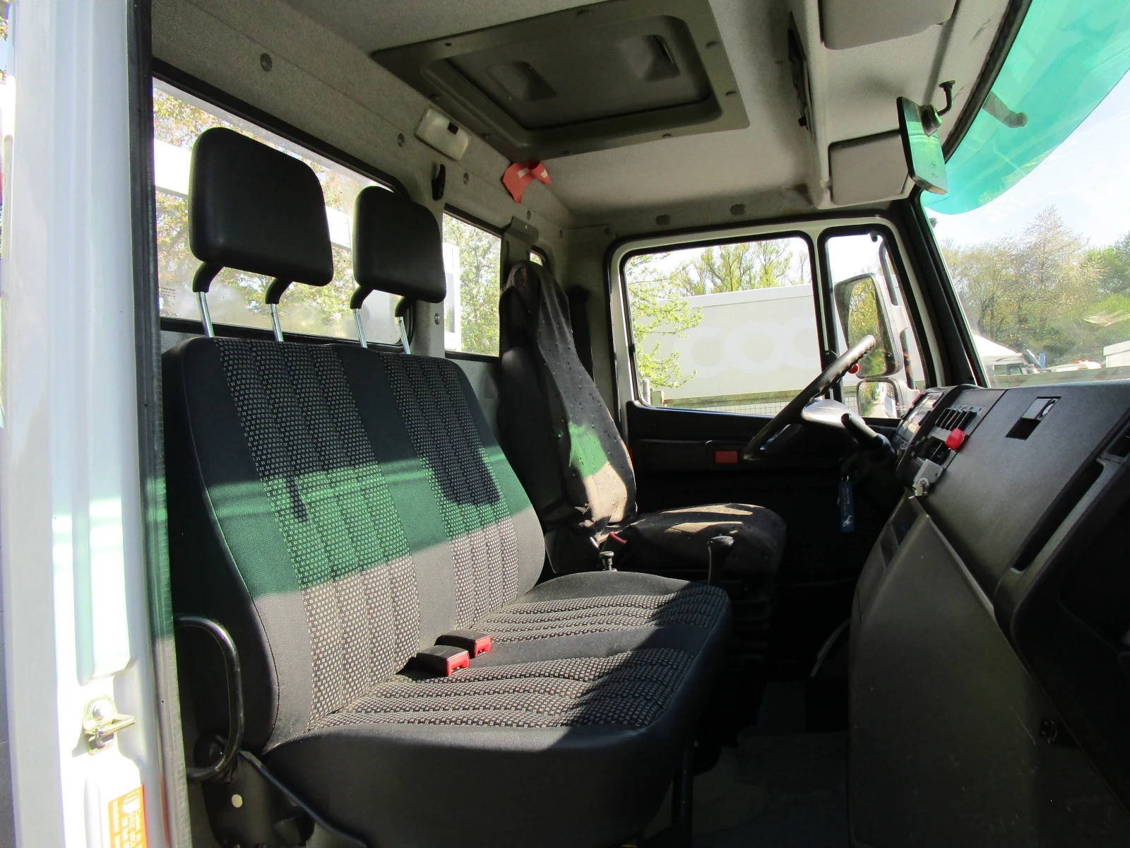 Mercedes-Benz Vario 4x4-Kран-HIAB 055-Самосвал-Клима-Печка, снимка 11 - Бусове и автобуси - 54324018