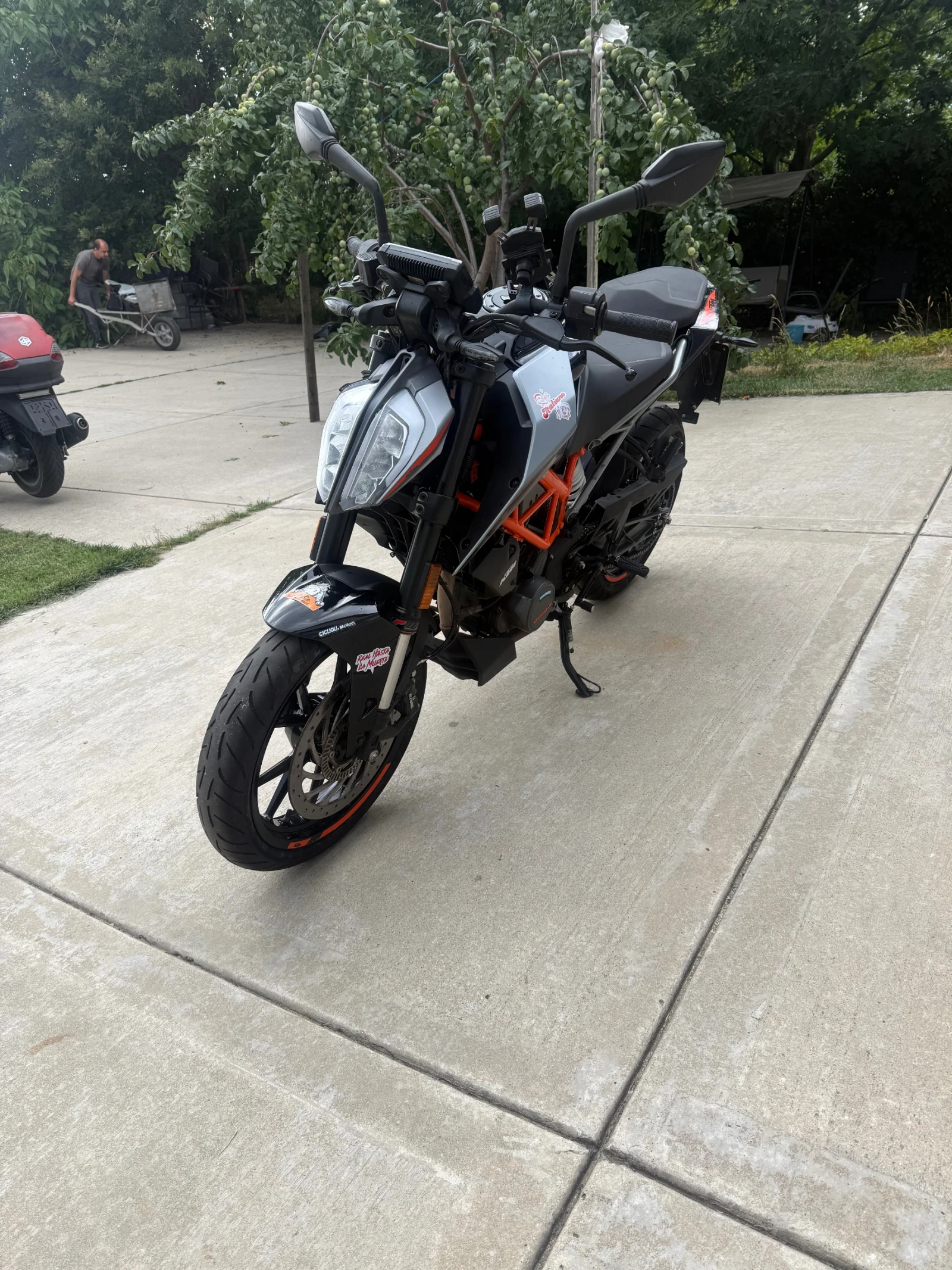 Ktm Duke 125 2024, снимка 3 - Мотоциклети и мототехника - 55404635