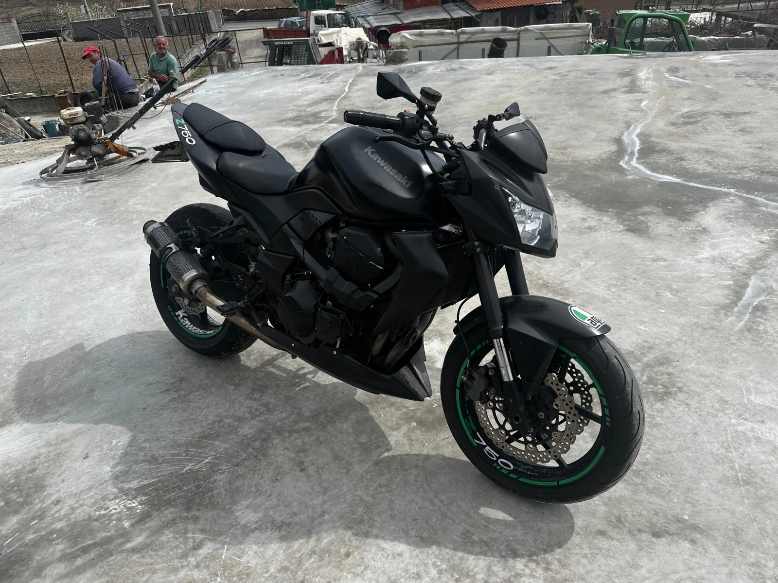 Kawasaki Z 750, снимка 7 - Мотоциклети и мототехника - 55514065
