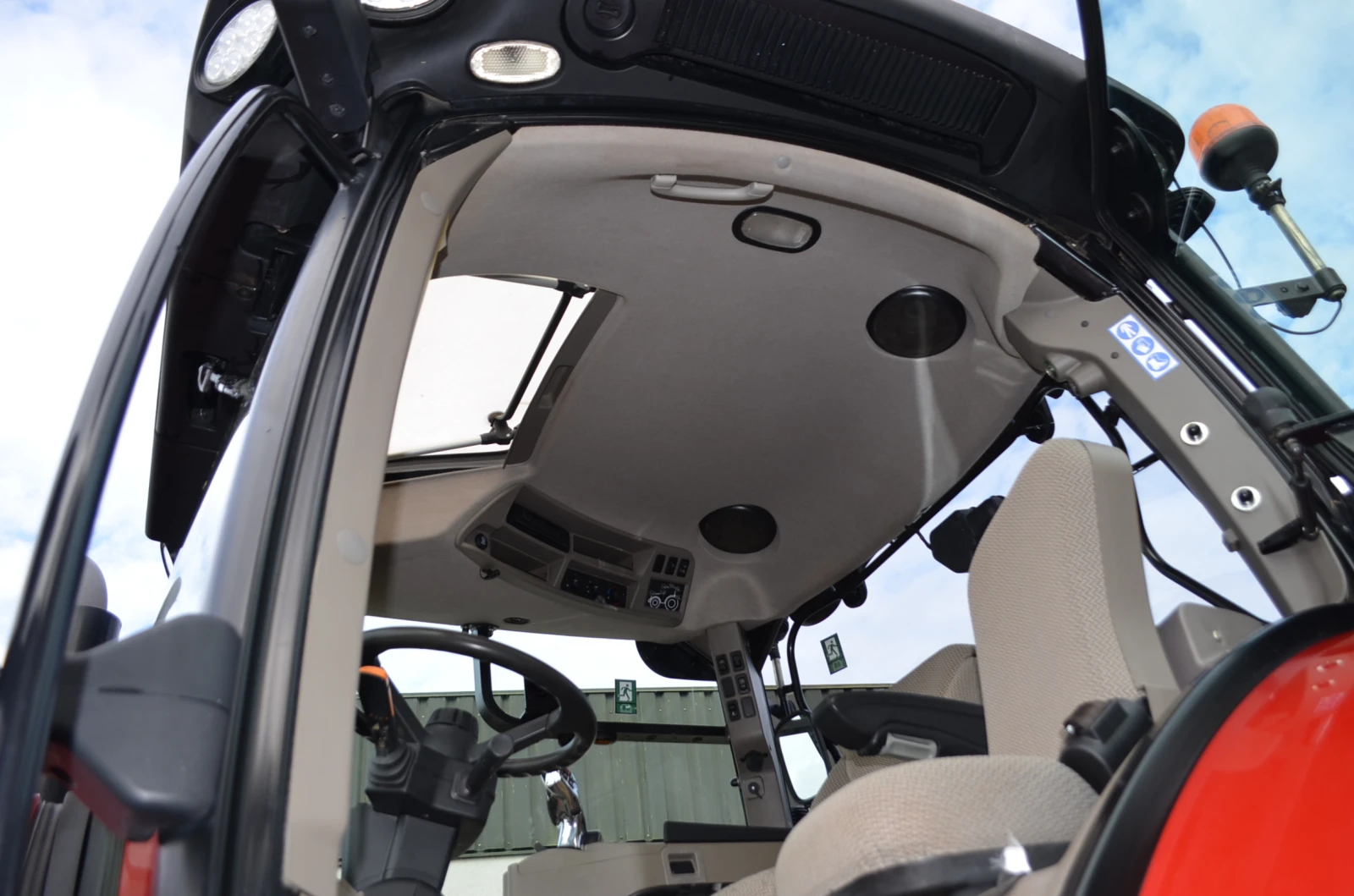 Трактор CASE IH Puma 220, снимка 7 - Селскостопанска техника - 56017421