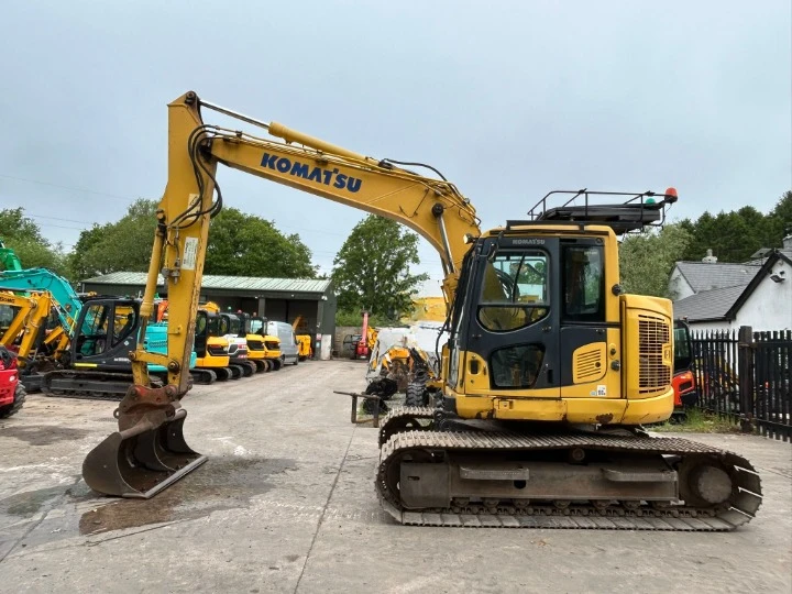 Багер Komatsu PC138US-10, снимка 2 - Индустриална техника - 54713124