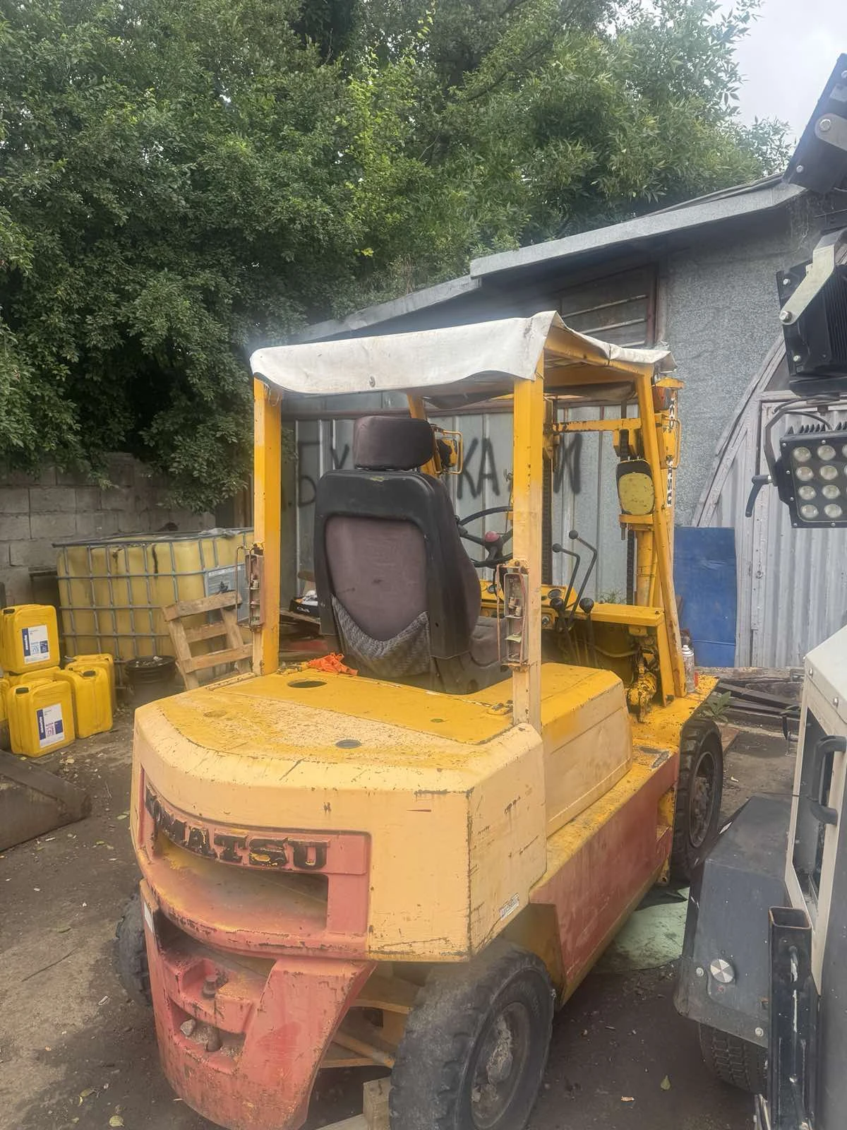 Мотокар Komatsu  1.6, снимка 3 - Индустриална техника - 54916838
