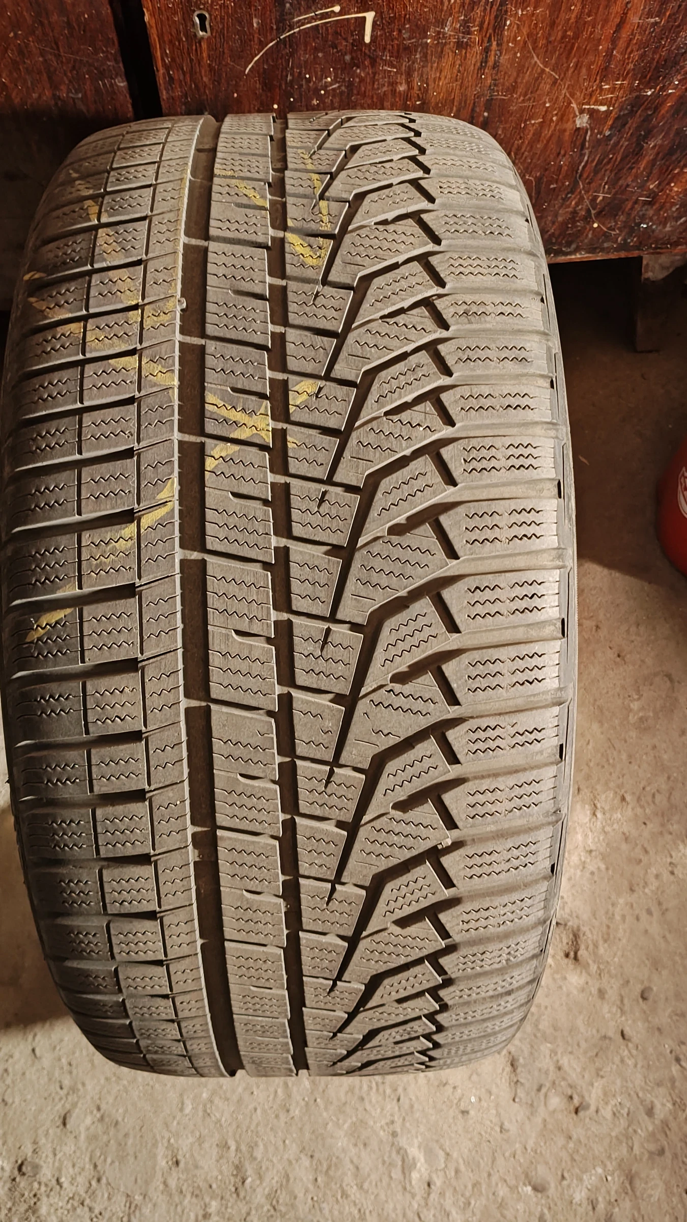���� 245/40R17 | Mobile.bg � ����������� 1