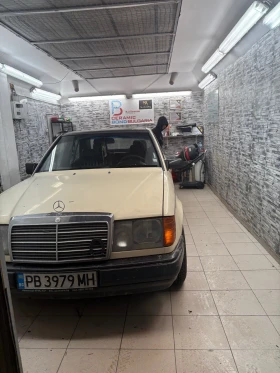 Mercedes-Benz 124, снимка 5