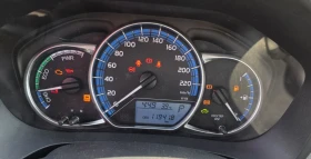 Toyota Yaris 1.5 Hybrid , снимка 11