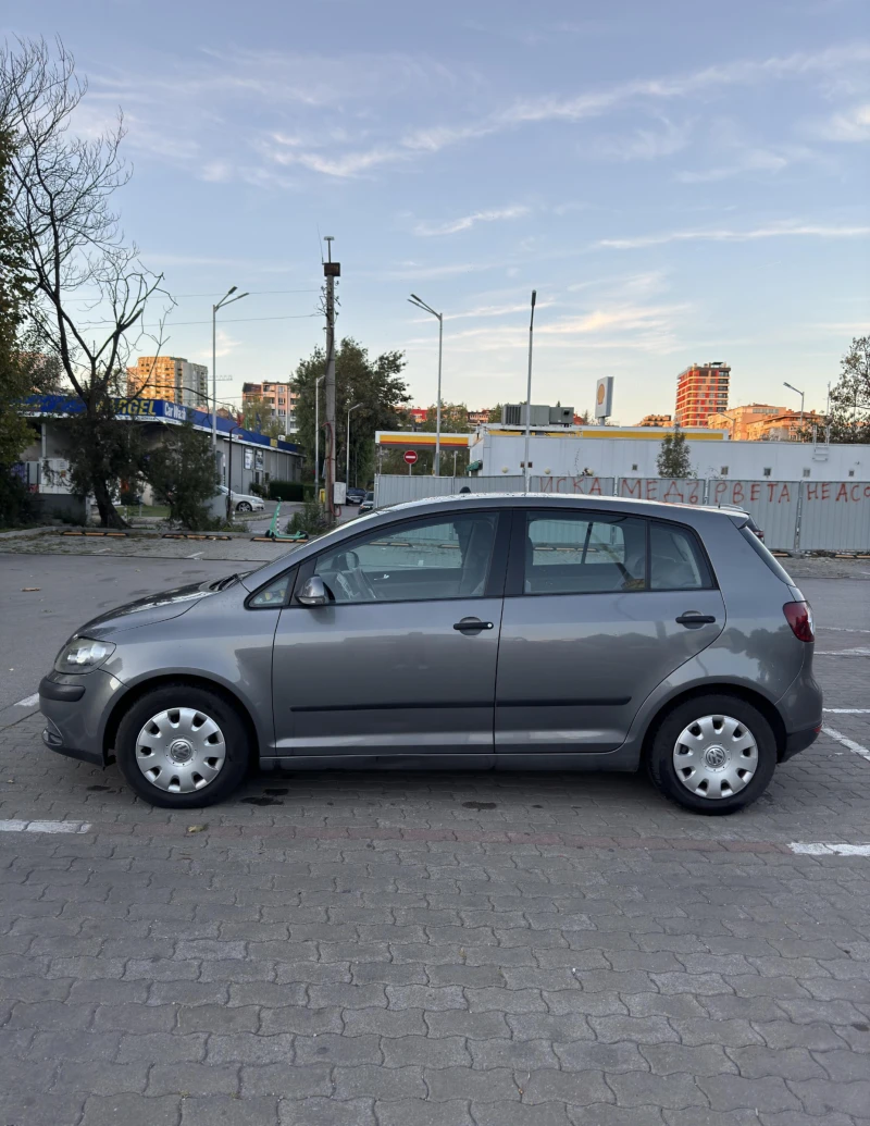 VW Golf 1.9 TDI DSG, снимка 4 - Автомобили и джипове - 47449082