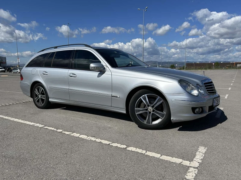 Mercedes-Benz E 320 320 CDI, снимка 3 - Автомобили и джипове - 48043574