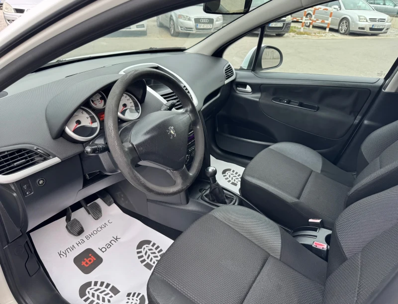 Peugeot 207 1.4i GAZ - KLIMATIK, снимка 9 - Автомобили и джипове - 51829607
