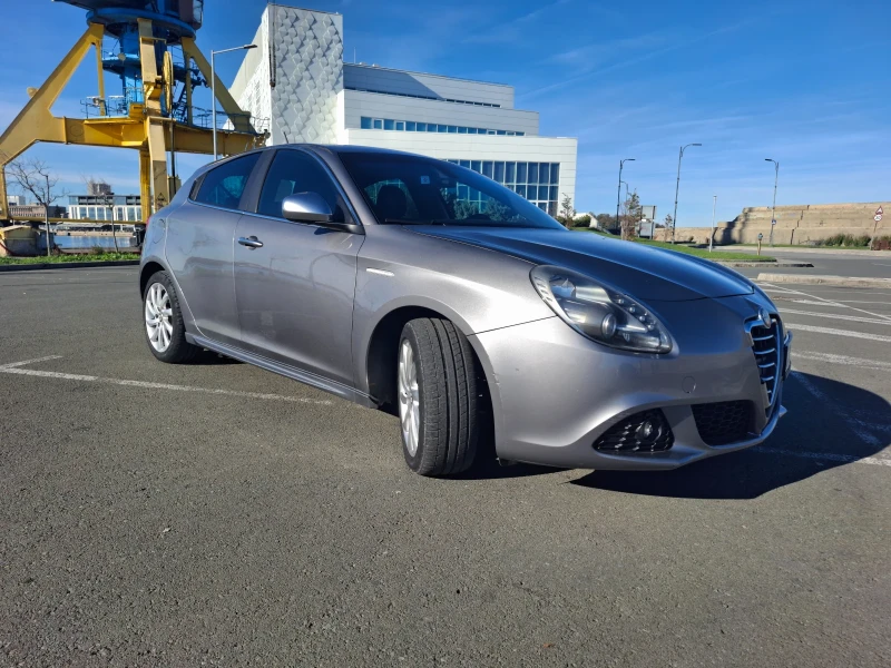 Alfa Romeo Giulietta 1.4T, снимка 3 - Автомобили и джипове - 52588159