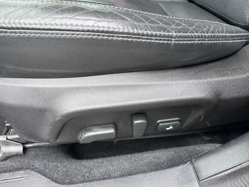 Subaru Outback 2.0 D AUTOMAT 4x4, снимка 12 - Автомобили и джипове - 53096632