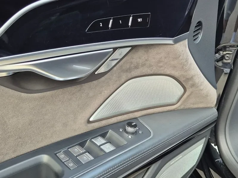 Audi A8 3.0 TDI Quattro, снимка 7 - Автомобили и джипове - 55098039