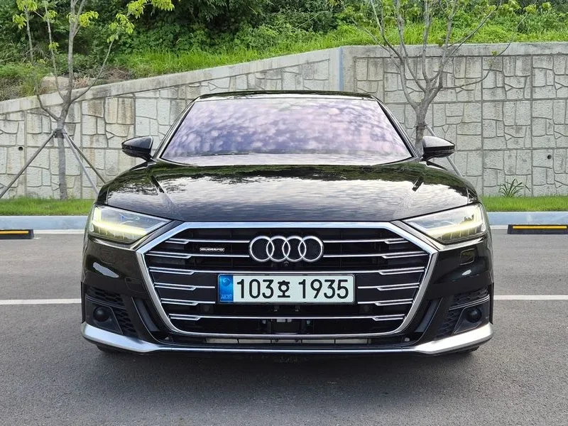 Audi A8 3.0 TDI Quattro, снимка 2 - Автомобили и джипове - 55098039