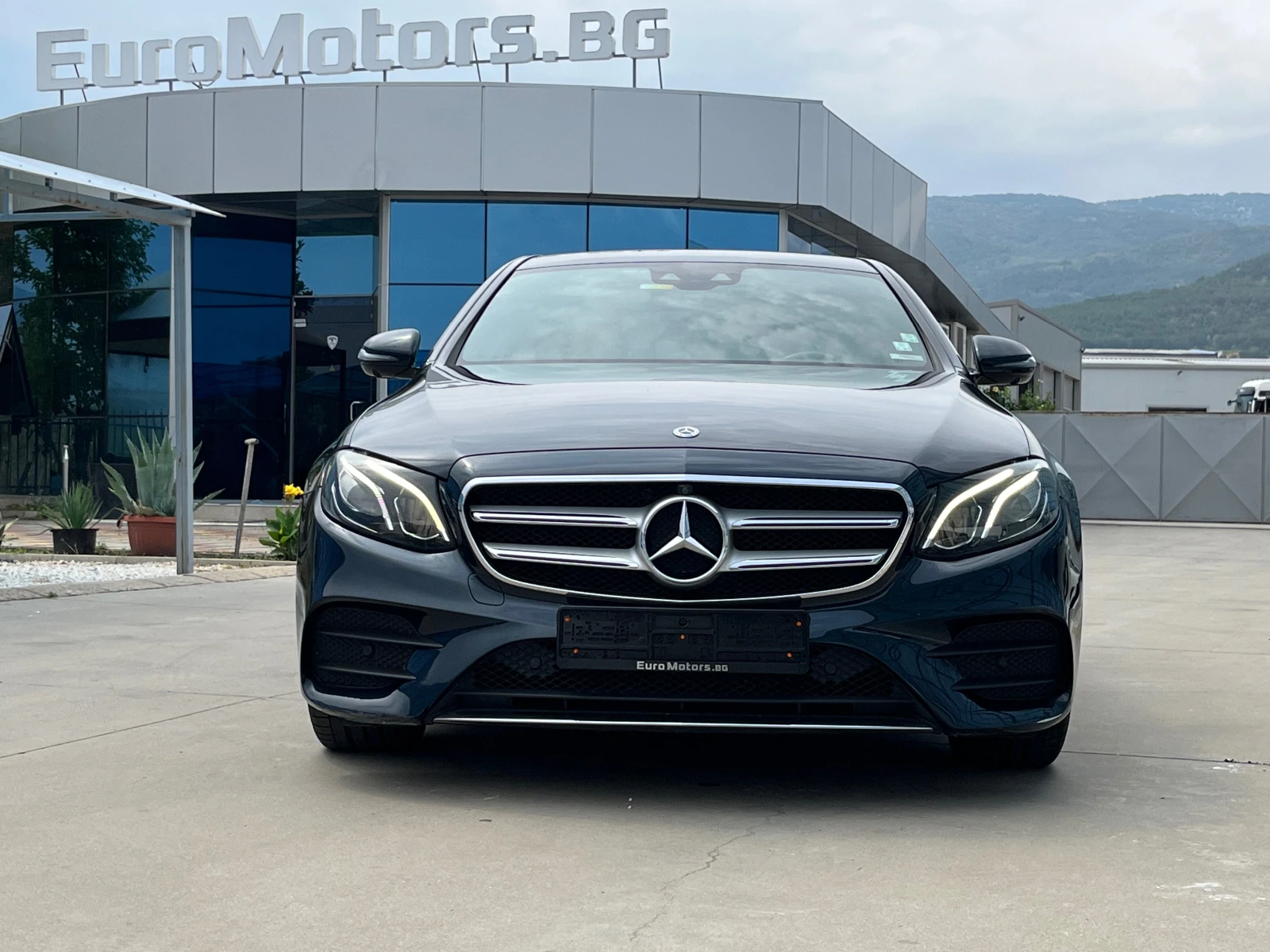 Mercedes-Benz E 220 d, 9G, 4-MATIC, AMG LINE - изображение 2