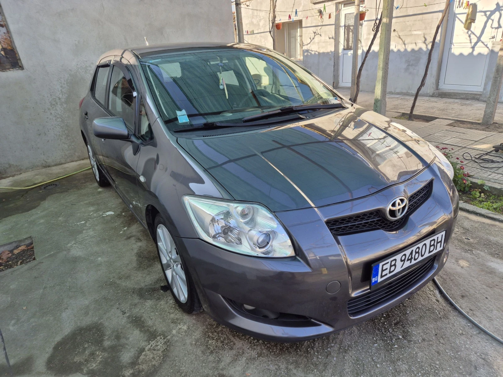 Toyota Auris 1.4D4D* 6 скорости*  - изображение 2