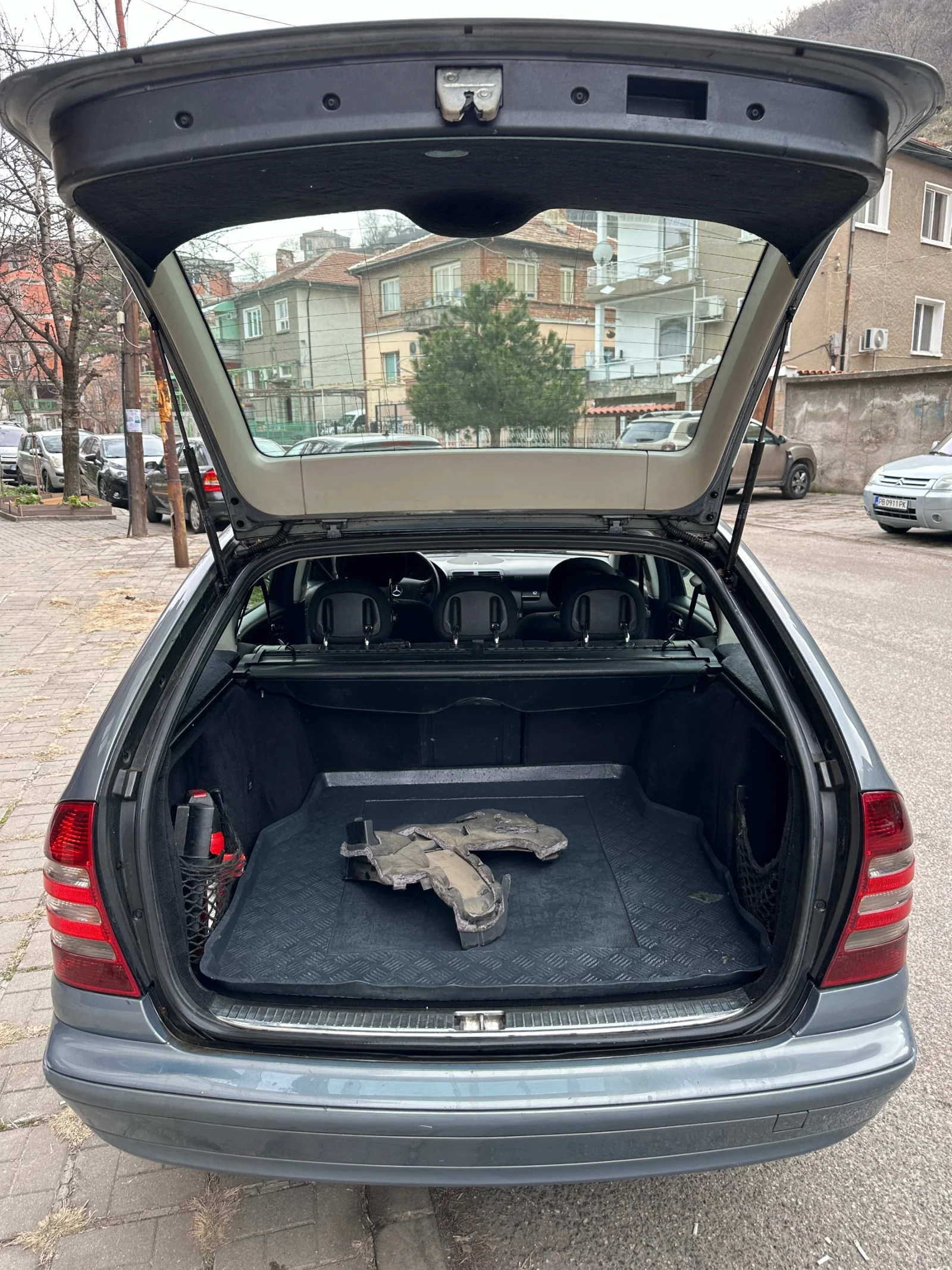 Mercedes-Benz C 220 FACE LIFT - изображение 4