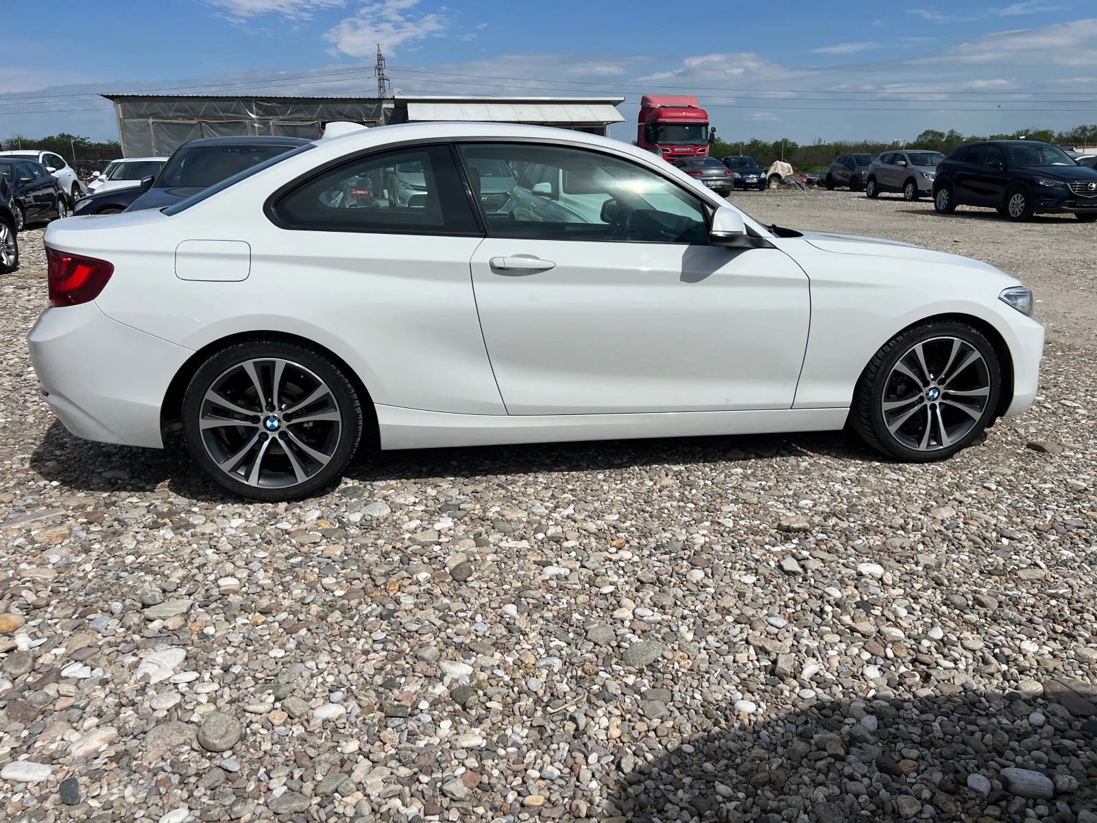 BMW 220 d 2.0 D  М пакет - изображение 4