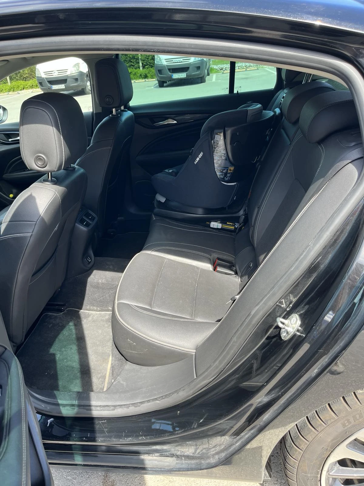 Opel Insignia  - изображение 8