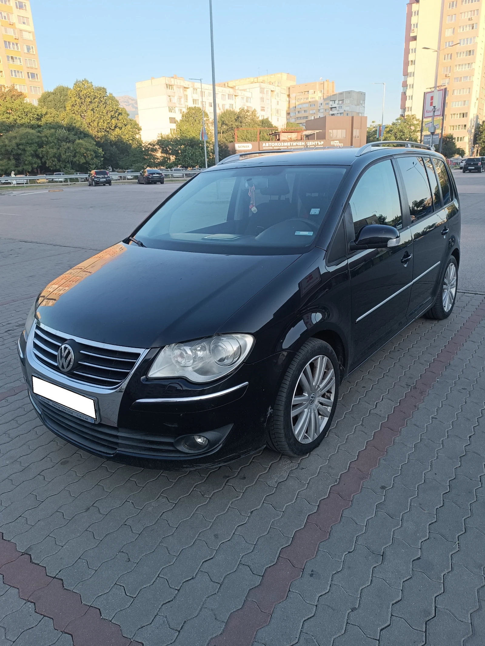 VW Touran  - изображение 3