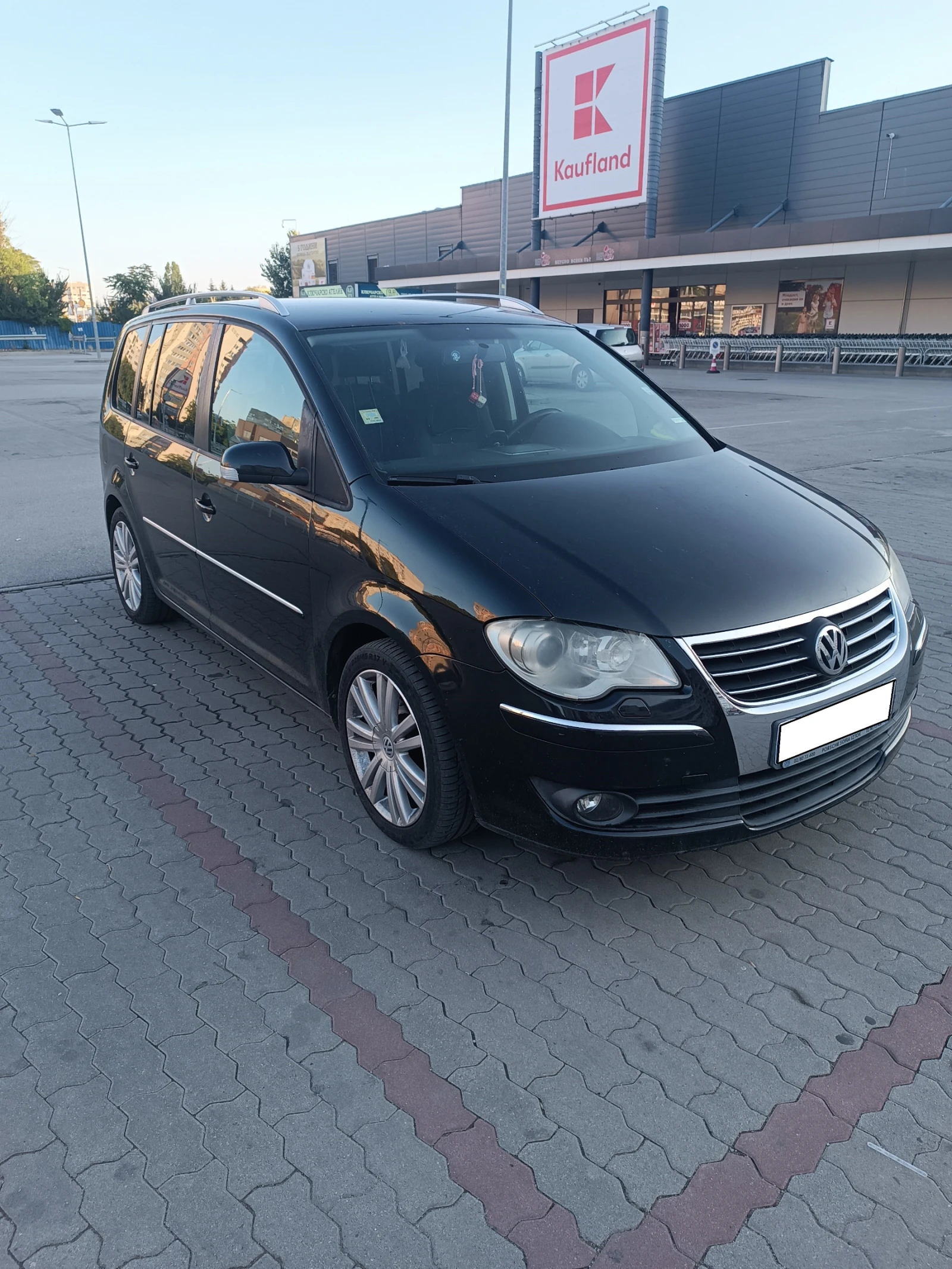 VW Touran  - изображение 2