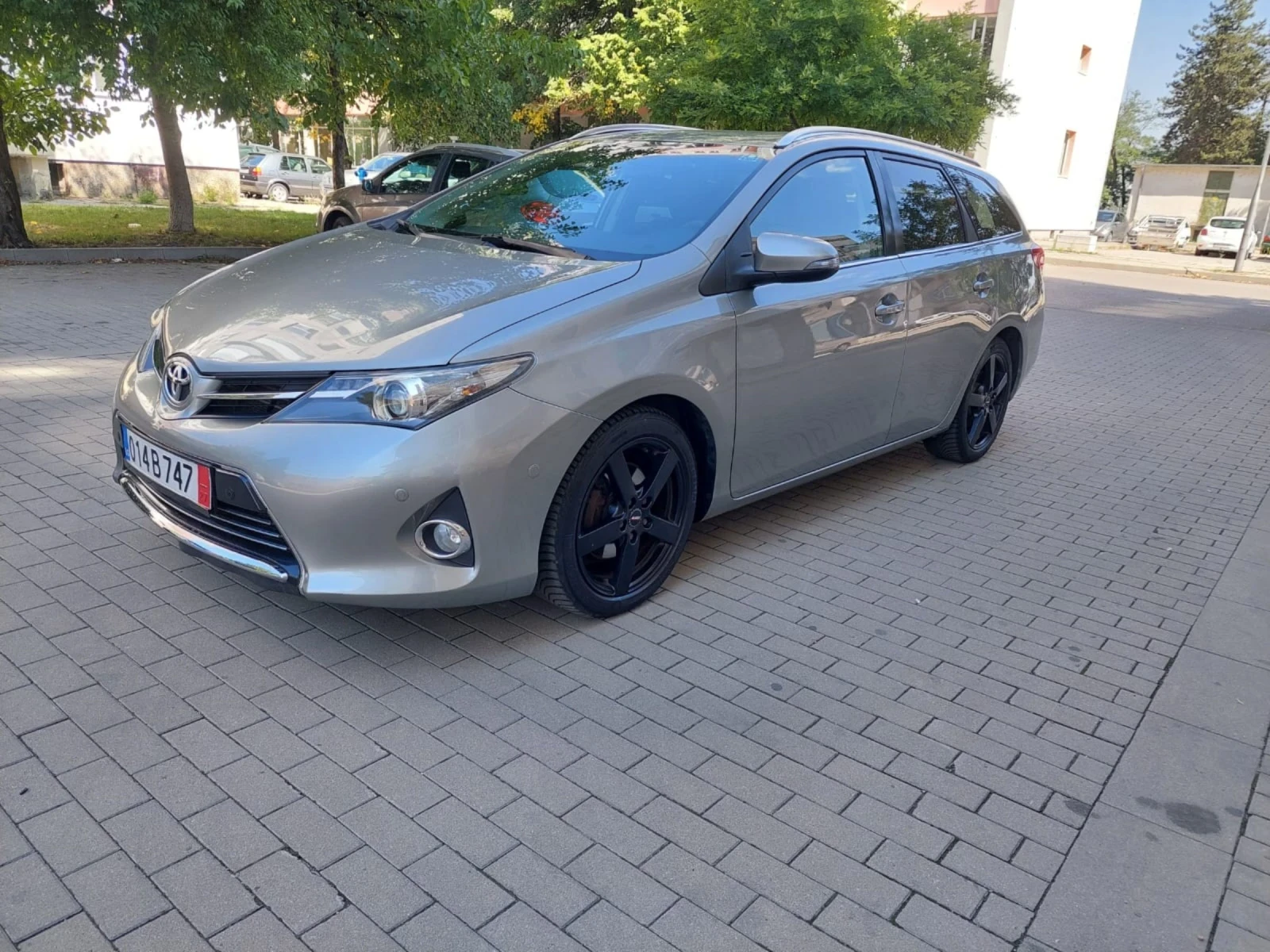 Toyota Auris 2.0 D4D FULL TOП!! - изображение 3